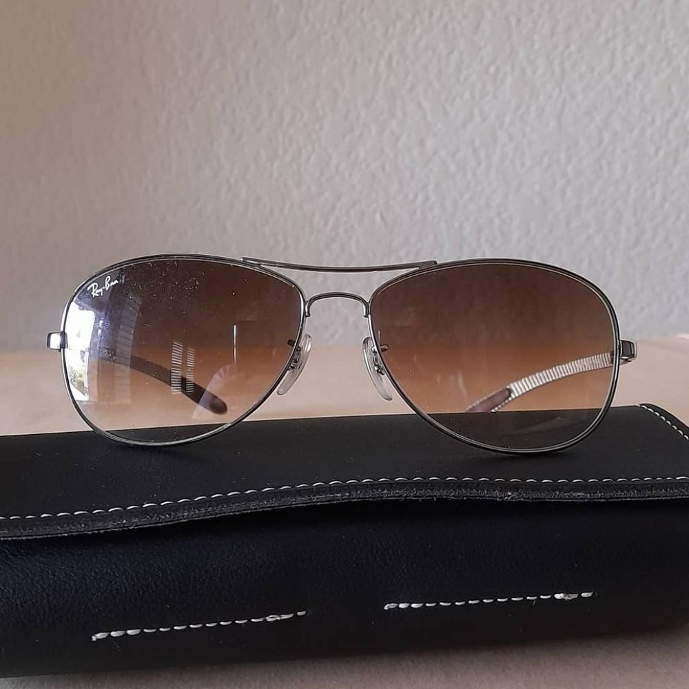 Host Pick Authentic Ray Ban Aviator Sunglasses
